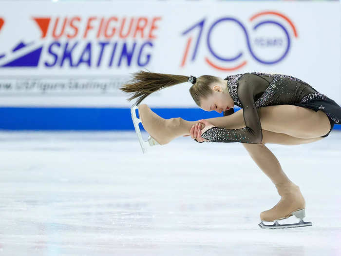 1/14: Lindsay Thorngren competes at the US Figure Skating Championships.