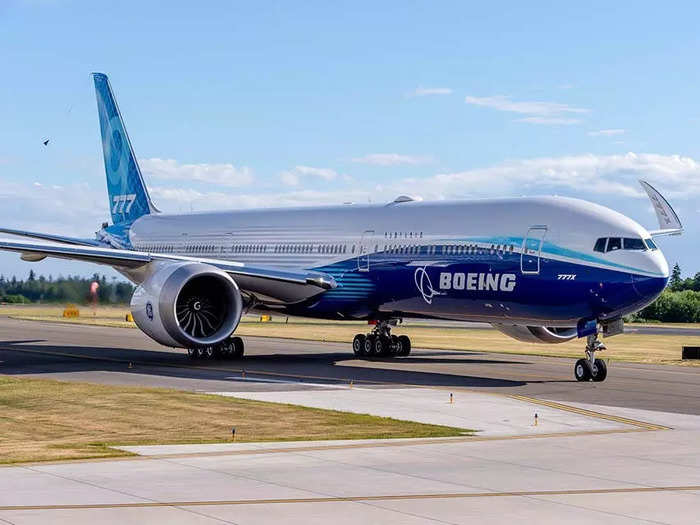 While Boeing could have simply kept the wings the same length as the 777, the extended wingspan improves the plane