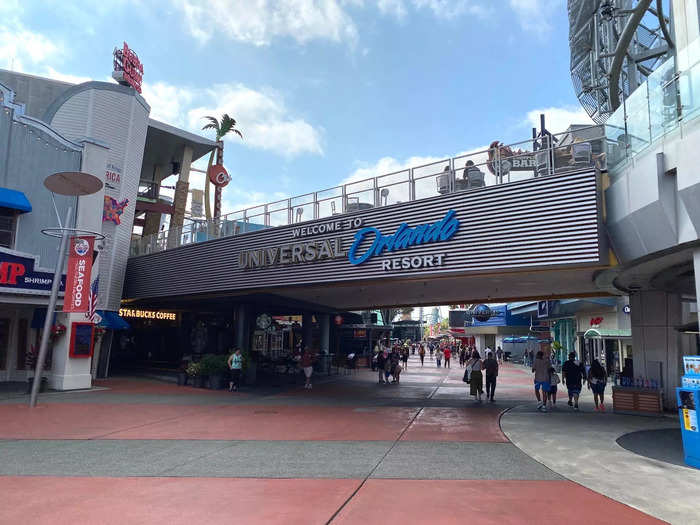 CityWalk was pretty quiet when I arrived, and it stayed that way until I left, which I appreciated.