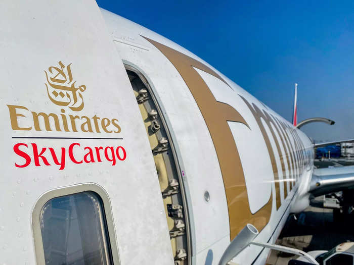 We went on board an Emirates SkyCargo Boeing 777 Freighter in Dubai to see how one of the world