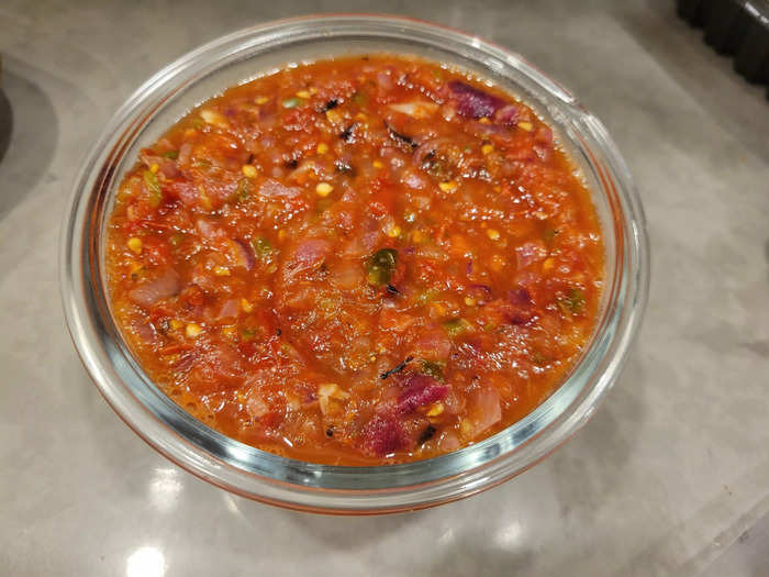 To make the salsa, use an air fryer and food processor.