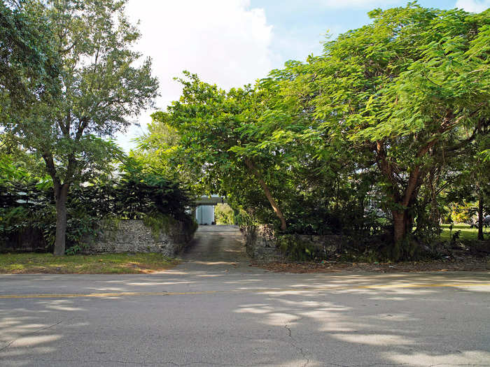 I thought these peaceful streets were the most beautiful part of Coconut Grove. They made me feel like I wasn