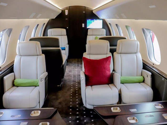 Bombardier itself was also present at the Dubai Airshow trying to sell Global 7500 aircraft to prospective owners. But VistaJet only wants to sell the flights.