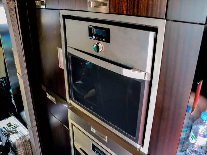 An oven and microwave in the forward galley of the aircraft allow flight attendants to craft and serve high-quality meals during the flights.