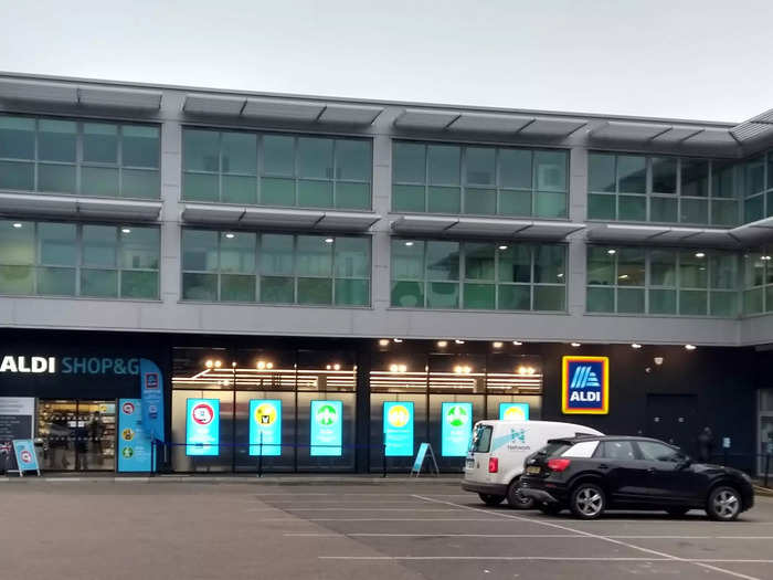 From the outside, the Aldi store was perhaps a little underwhelming and not hugely visible from the main road it was on.