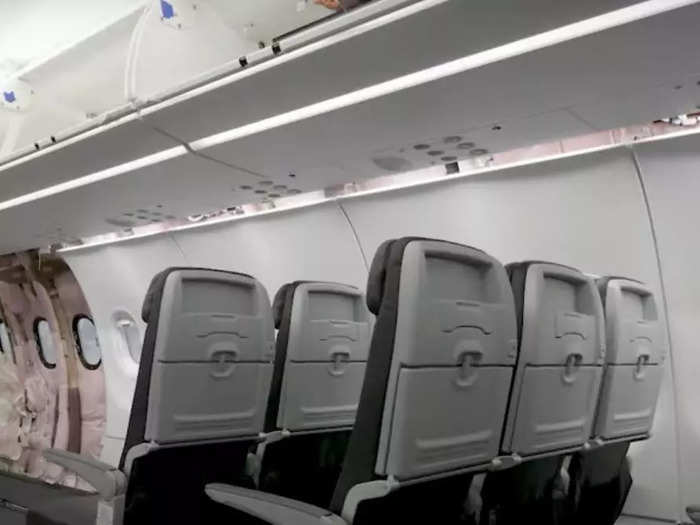 The first class seats each weigh approximately 81 pounds, while main cabin seats weigh about 32 pounds.