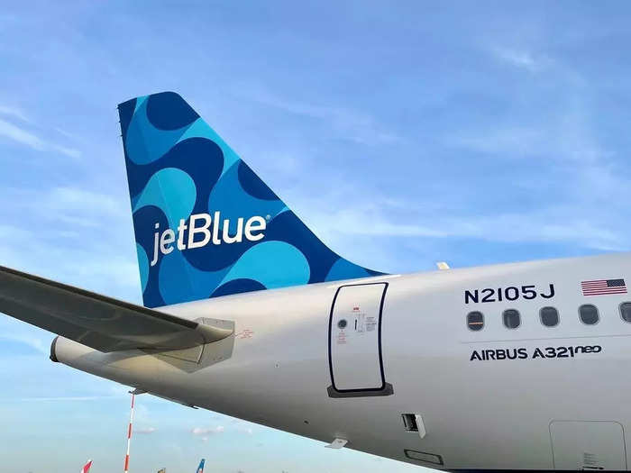 As of November 2021, there are 7,776 orders for the A320neo family aircraft from carriers like Delta, Spirit, and JetBlue, with the planemaker delivering a total of 199 A321neos in 2021.