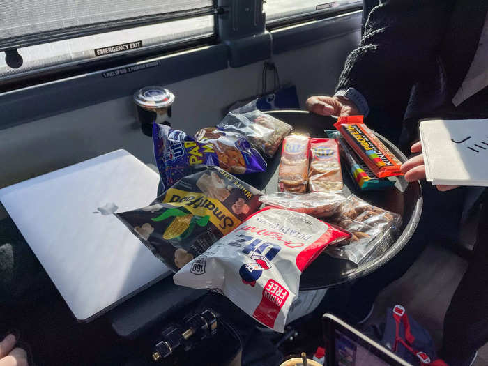 Throughout the bus ride, the attendant offered passengers snacks, water, wine, beer, coffee, and sodas. It