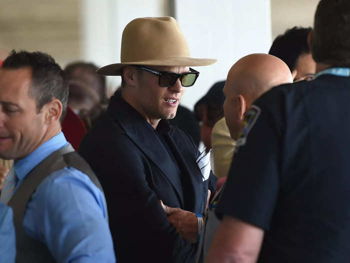 And at the 2017 Kentucky Derby, he went with a big hat.