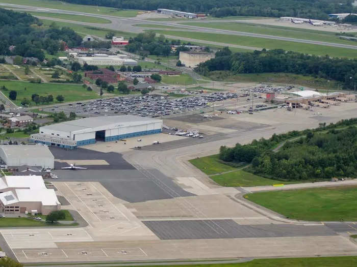 New York Stewart International Airport is about 60 miles north of New York City and currently offers domestic service from budget carriers Frontier Airlines and Allegiant Air.