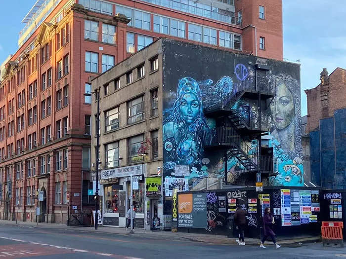 Manchester is a great place for art lovers because a number of its walls are lined with vibrant street art.