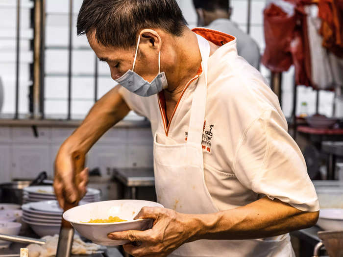 Tai Hwa Pork Noodle is also the oldest bak chor mee stall in Singapore, according to local food site Miss Tam Chiak.