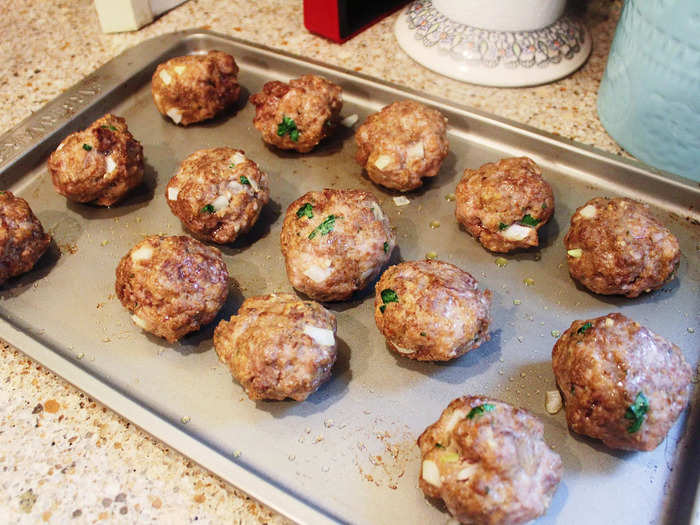 Once the meatballs were perfectly browned, I took them out of the oven.