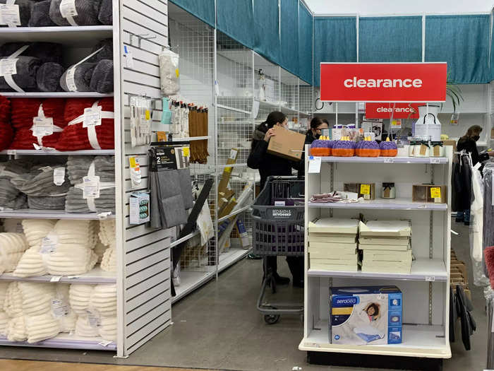 The small clearance section near the checkout counters was the messiest area of the store.