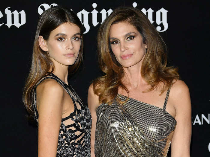 Even with less dramatic makeup, the younger model still looks like her supermodel parent.