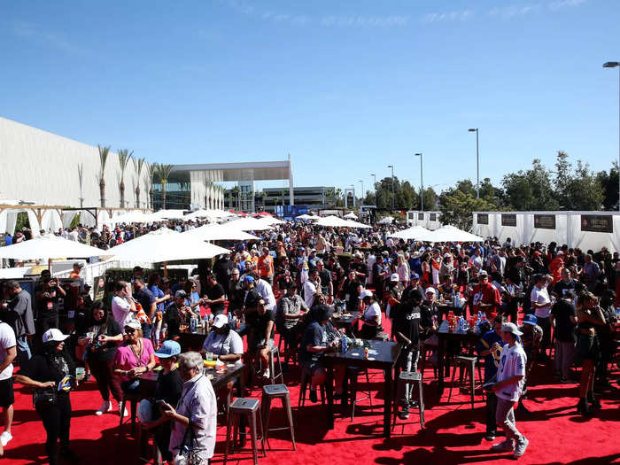 From the moment we stepped in, the Players Tailgate felt like a huge party.