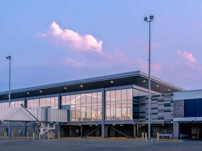 Realizing the need to strategically downsize, Memphis decided to invest in an all-new terminal to consolidate its operations.