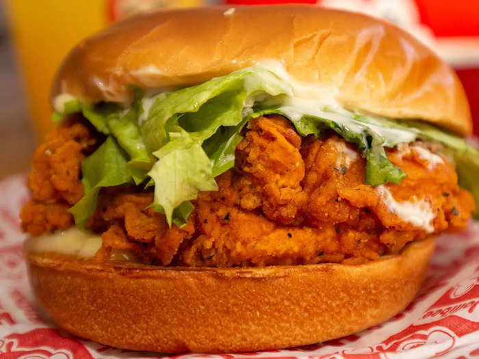 Luckily, the fried chicken breast in the Deluxe Chicken Sandwich was just as crispy and juicy as the bone-in thighs, dispelling all dry chicken breast stereotypes.