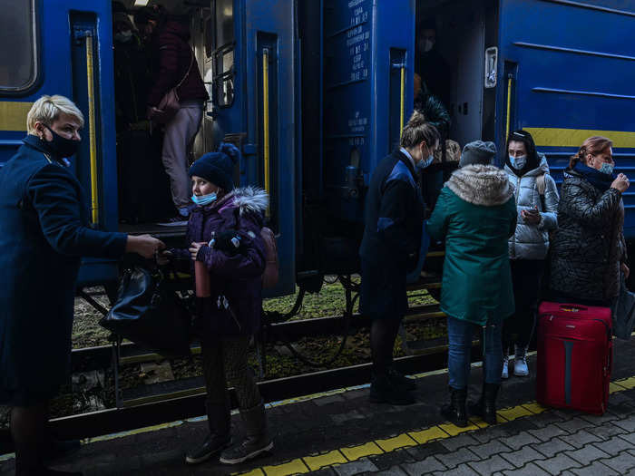 Many Ukrainians are fleeing to Poland