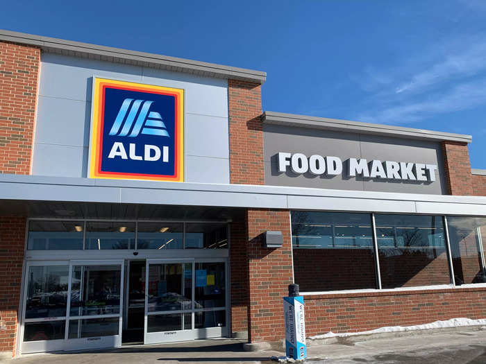 Aldi is a discount grocery chain founded in Essen, Germany in 1961. In 1976, the company opened its first US location in Iowa and today it has more than 2,000 stores in 36 states.