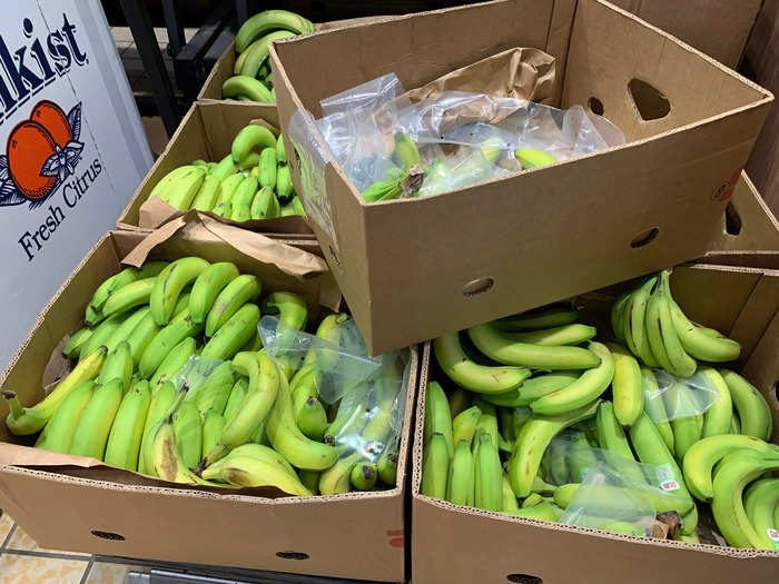 Aldi bananas were priced at $0.48 per pound.