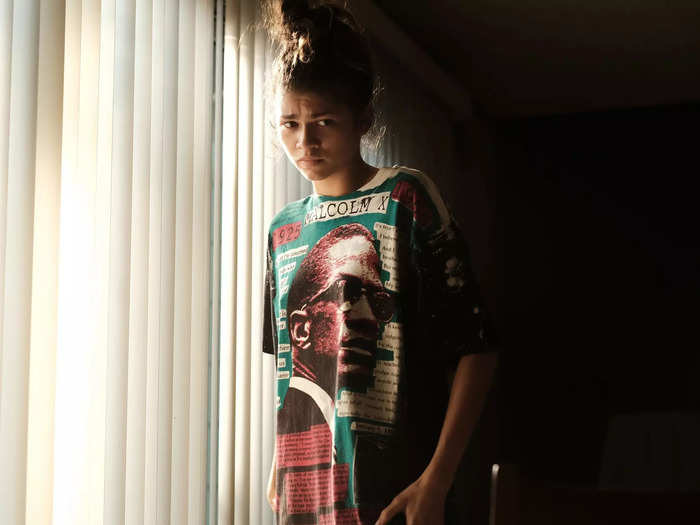 Rue wears a Malcolm X shirt when she calls Ali to make amends, a callback to their conversation on the special bridge episode.