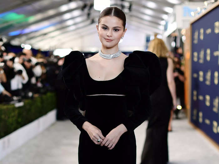 Selena Gomez went shoeless after falling on the red carpet