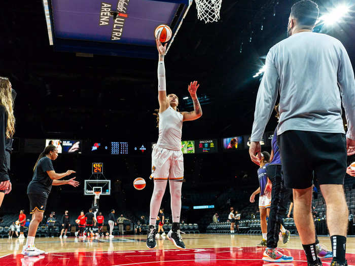 In 2014, Griner started playing for Russia-based UMMC Ekaterinburg in the WNBA off-season.