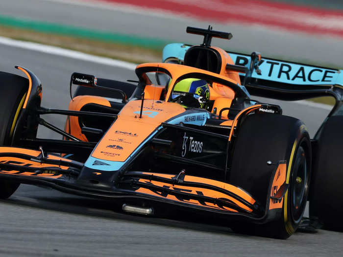 7: McLaren