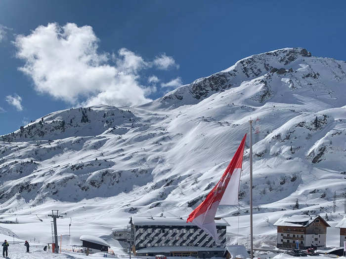 I booked lunch on the balcony, which has incredible views of the piste and nearby mountains.