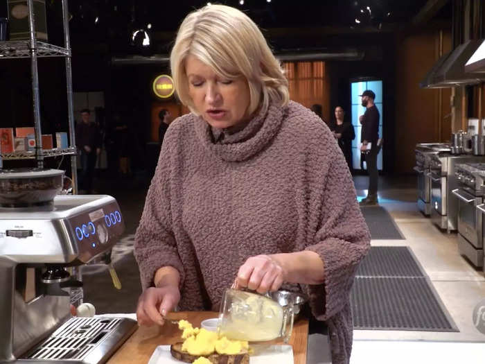 When it comes to whipping up a great plate of scrambled eggs, Martha Stewart has always sworn by this very unique technique.