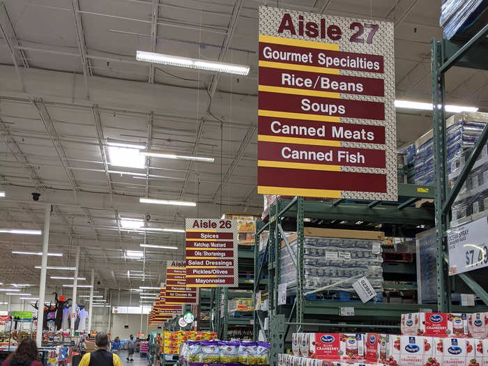 This clear labeling includes the aisles.