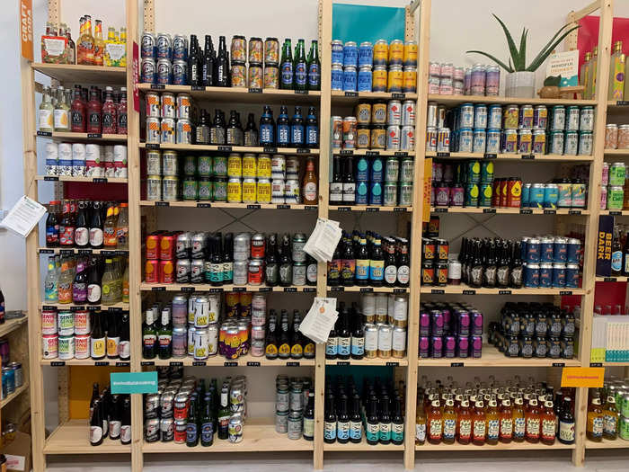 The store stocks a range of alternative beverages, including alcohol-free beer, wine, spirits, and canned cocktails.