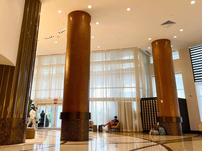 Thick copper columns towered over the lobby, creating a sense of luxury. I immediately felt like I was at a resort, which I suppose was the whole point.