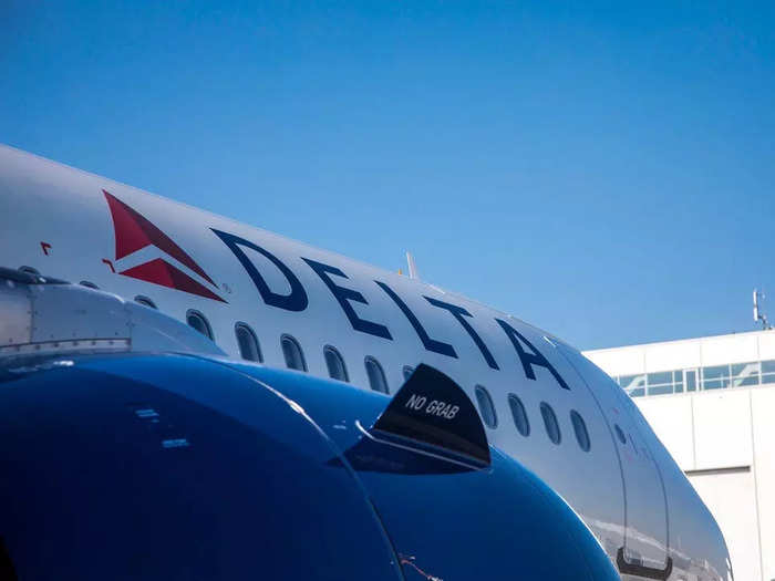 According to Delta, the A321neo will complement its current fleet of A321ceos and grow its overall A321 family to 282 planes.