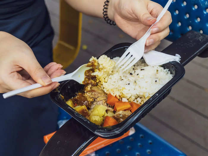 I ordered the Japanese chicken curry rice from the machine. It looked like an airplane meal, and the flavors were good — but the rice was cold.