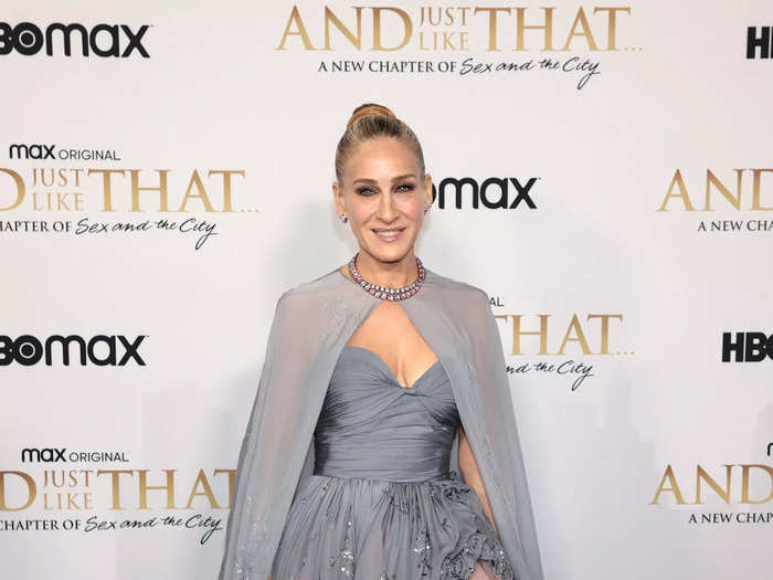 For the premiere of "And Just Like That" in December 2021, Parker wore a two-toned tea-length dress with a matching cape.