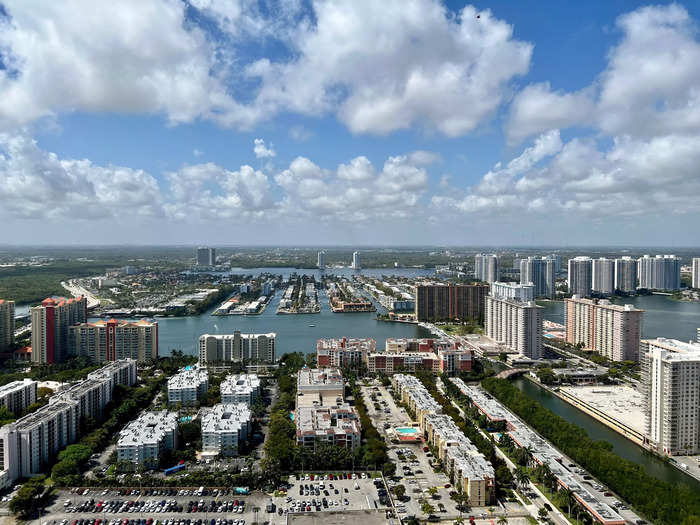 The penthouse has four oversized terraces, two on each side on both levels. They looked out onto the Intracoastal Waterway.