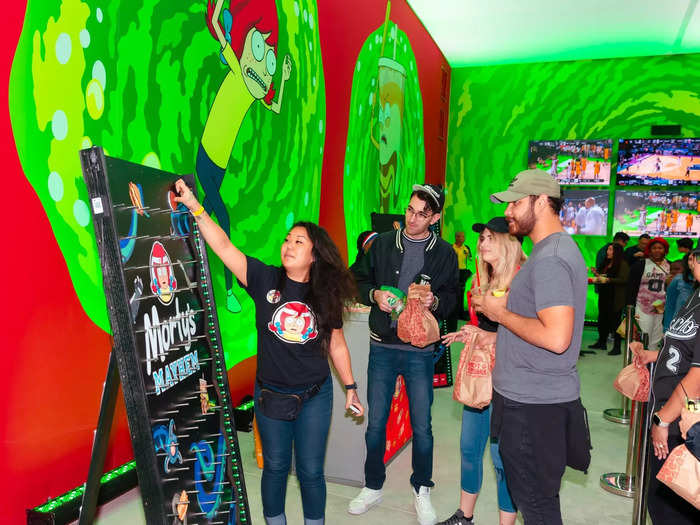 There were also screens so visitors could keep an eye on March Madness basketball games while enjoying their Frostys.