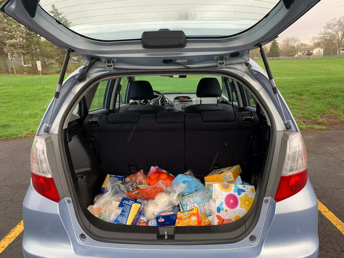 Shoppers will usually bag groceries in your reusable bags if you bring them, but I usually just ask them to load groceries into my trunk to save time and bag them myself at home.