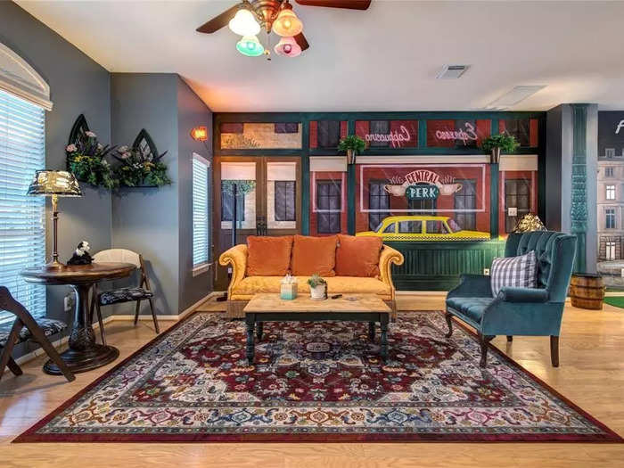 The house features an area heavily influenced by the quirky coffee shop, Central Perk.