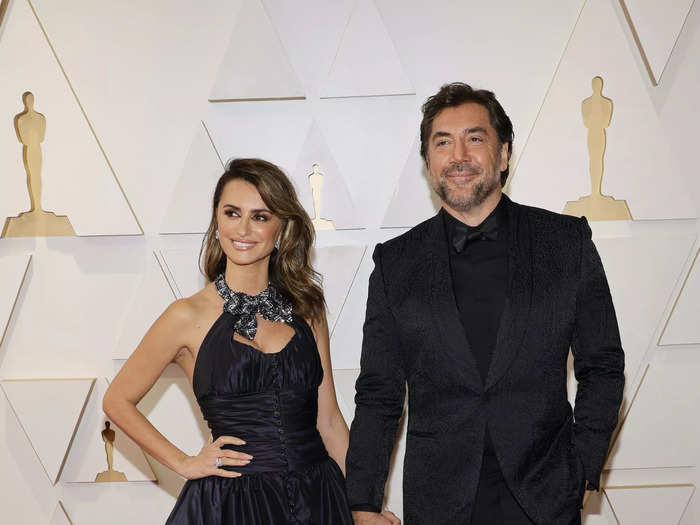 Penélope Cruz and Javier Bardem wore coordinating outfits on the red carpet.