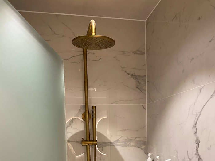 The marble and gold showers were lovely too, with products from luxury brand Malin and Goetz. There