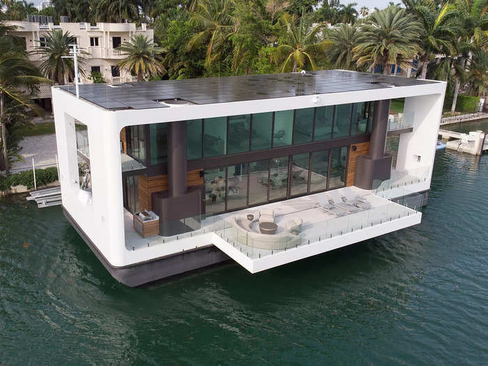 The owner of a green-energy luxury houseboat in Florida has found themselves at the center of a tax dispute with Miami-Dade County.