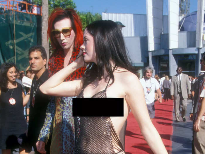 Rose McGowan made the 1998 VMAs red carpet her own in an empowering and revealing dress.