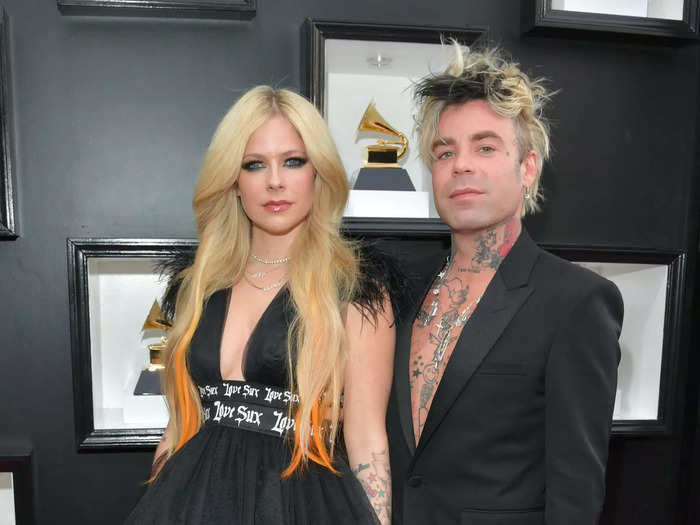 Avril Lavigne and Mod Sun brought goth chic to the Grammys red carpet.