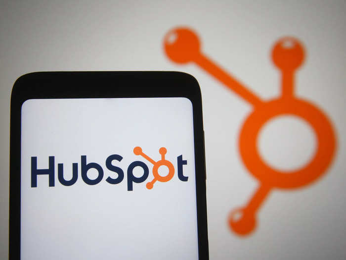 9. HubSpot: $7,500/mo