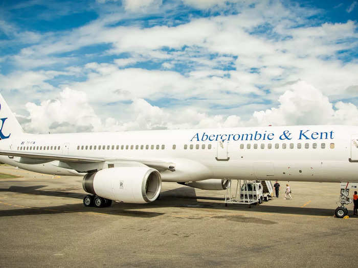 Passengers on the 757 will also have access to an open bar, noise-canceling headphones, meal services, and in-flight entertainment that "complements" the travel itinerary, according to Abercrombie and Kent