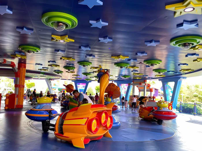 15. Alien Swirling Saucers