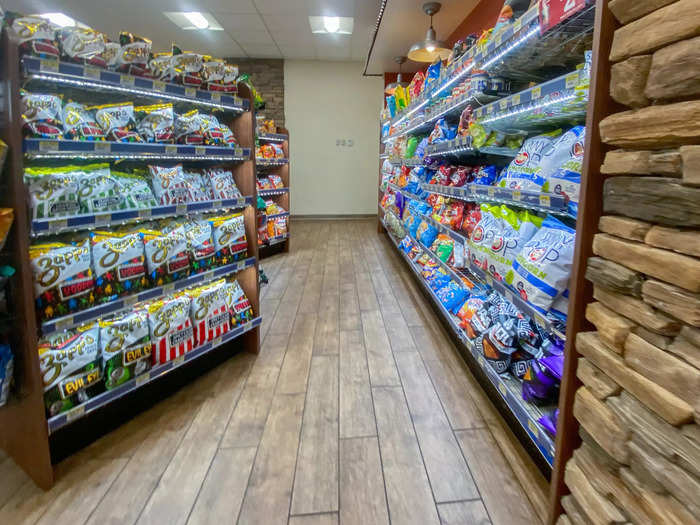 Inside the convenience store, I saw there were several snack aisles.